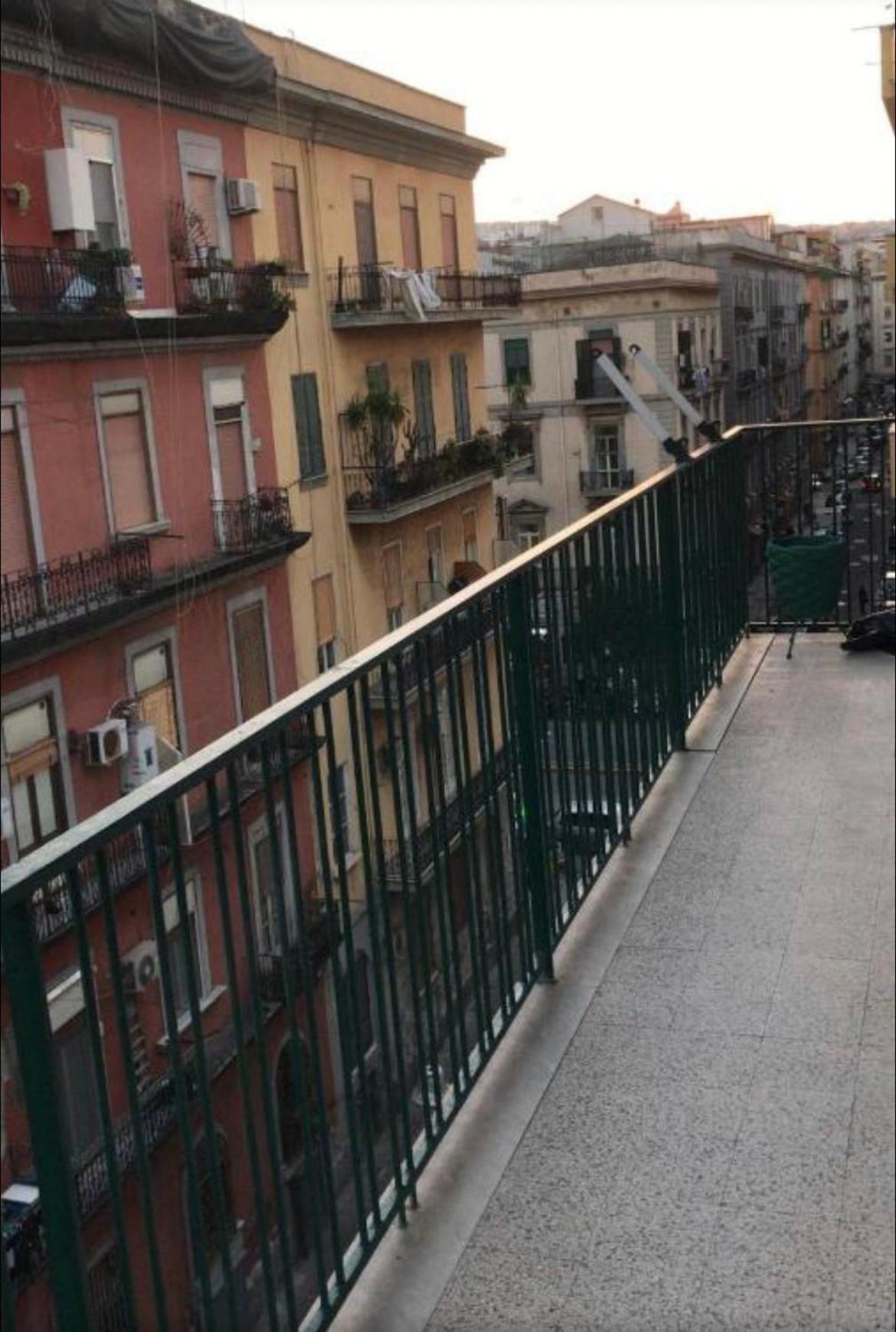 B&B Rial Neapel Exterior foto